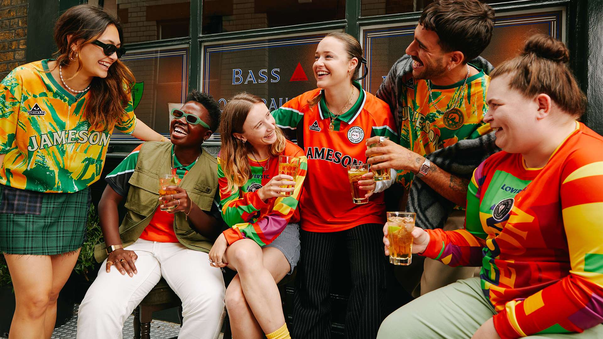 部之间错综 部之间错综